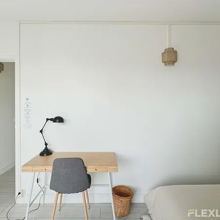 Flexliving - Whole - Mouchez *