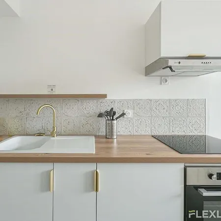 Flexliving - Whole - Mouchez Appartamento Parigi