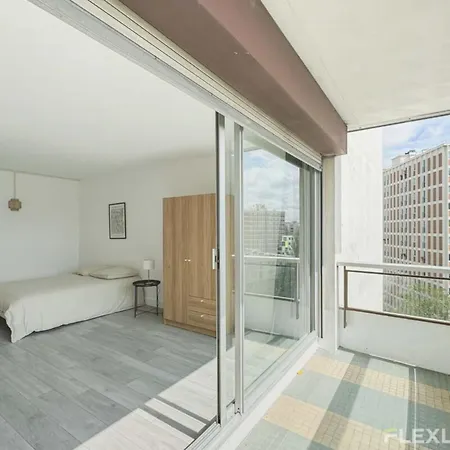 Flexliving - Whole - Mouchez * Parigi