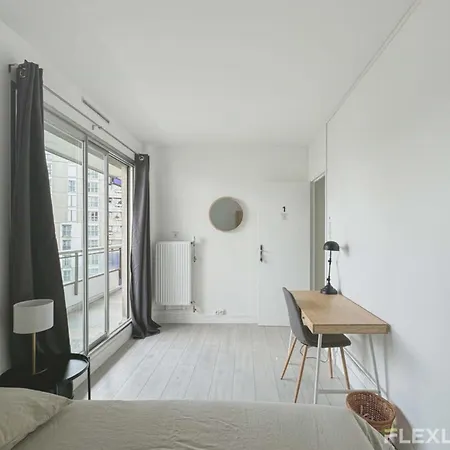 Flexliving - Whole - Mouchez פריז